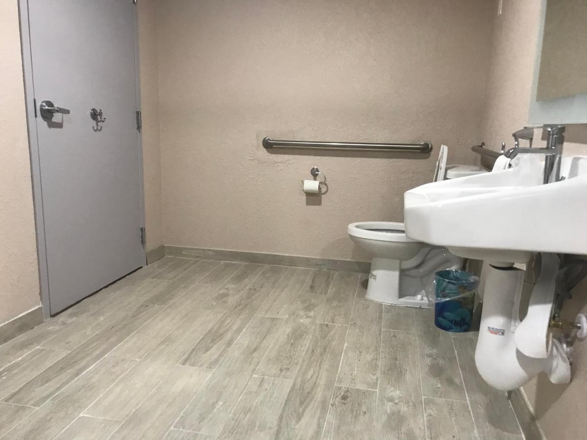 Tropical Inn & Suites, Downtown Clearwater Extérieur photo