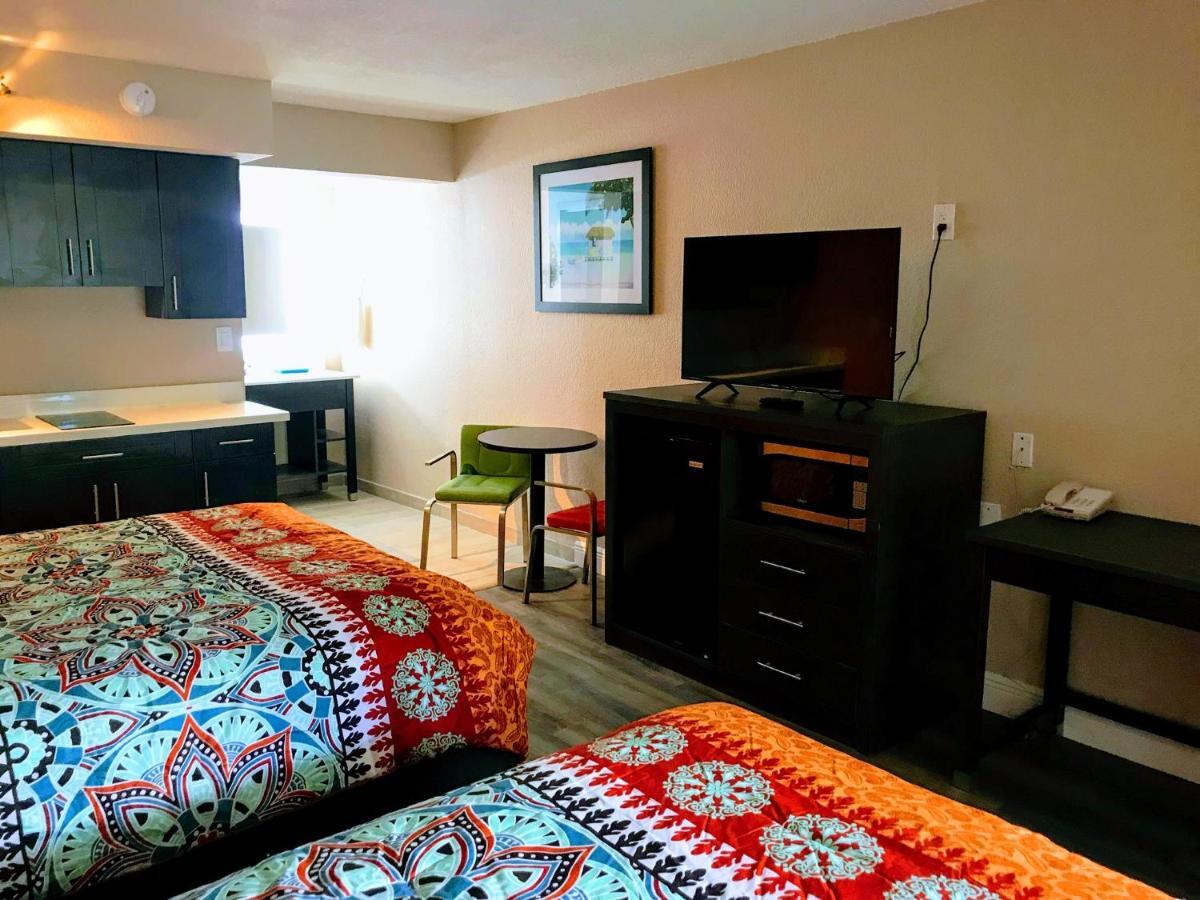 Tropical Inn & Suites, Downtown Clearwater Extérieur photo